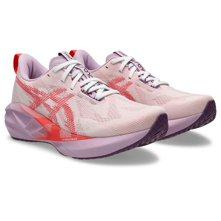 Кроссовки Asics Novablast 5 W