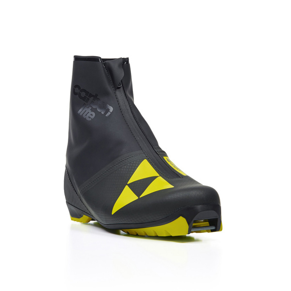 Лыжные ботинки FISCHER CARBONLITE CLASSIC 