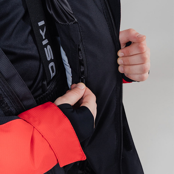 Горнолыжная куртка Nordski Jr.Extreme  Black/Red
